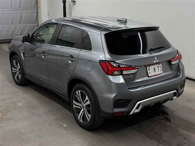 MITSUBISHI RVR