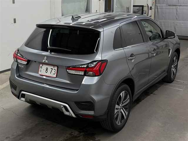 MITSUBISHI RVR