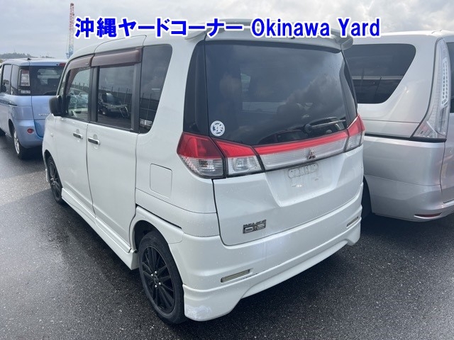 MITSUBISHI DELICA D:2