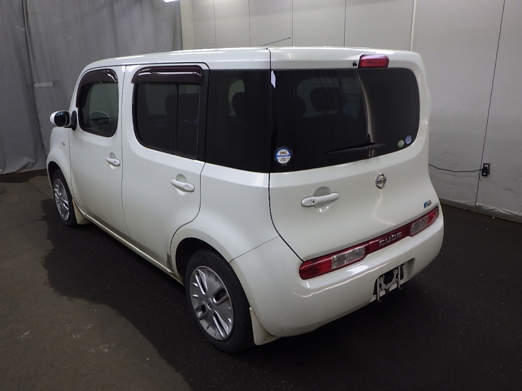 NISSAN CUBE