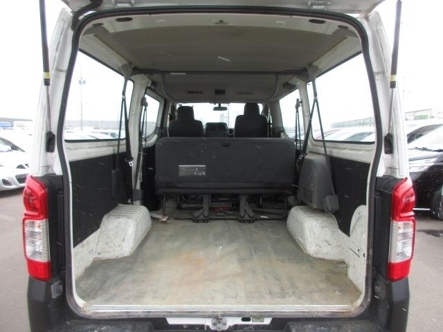 NISSAN NV350 CARAVAN