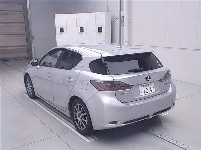 LEXUS CT200H