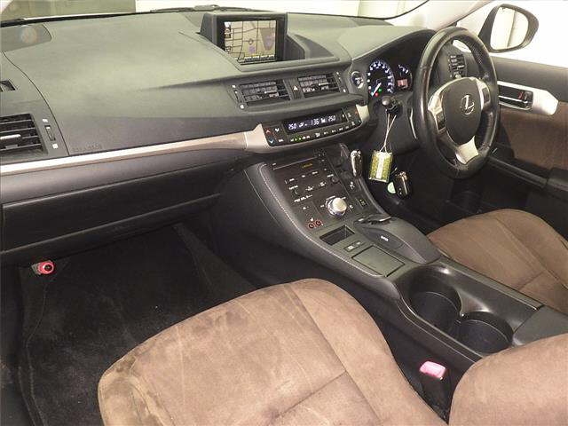 LEXUS CT200H