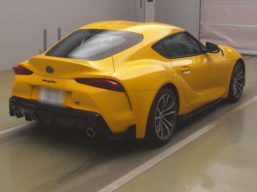 TOYOTA SUPRA