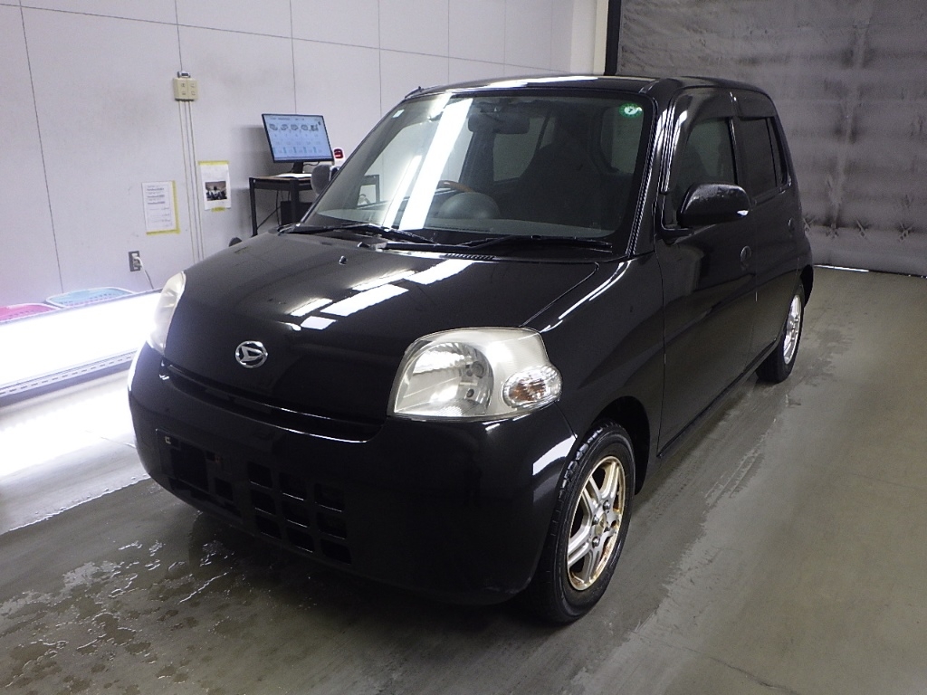 DAIHATSU ESSE