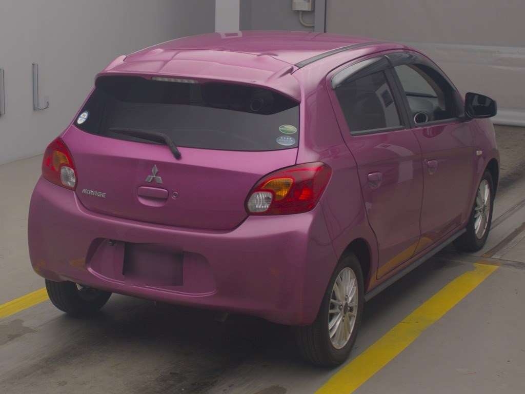 MITSUBISHI MIRAGE
