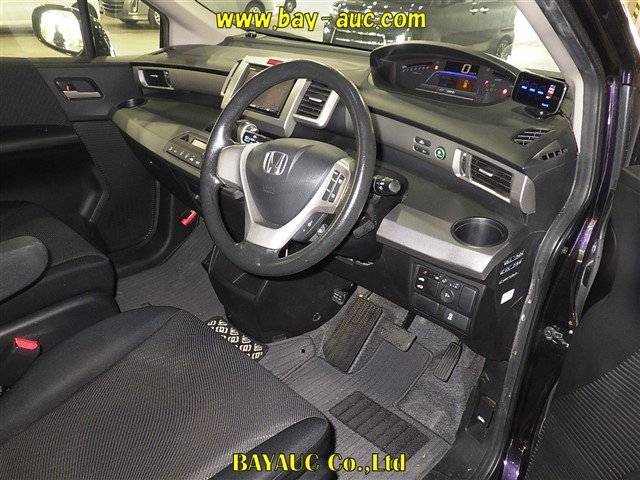 HONDA FREED