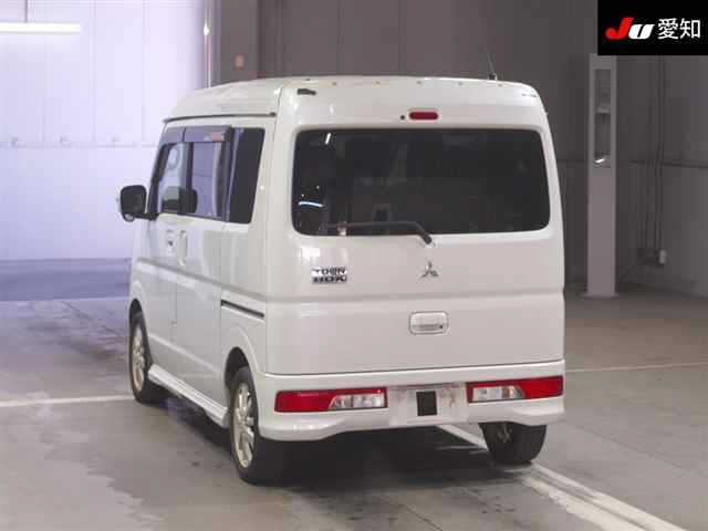 MITSUBISHI TOWN BOX