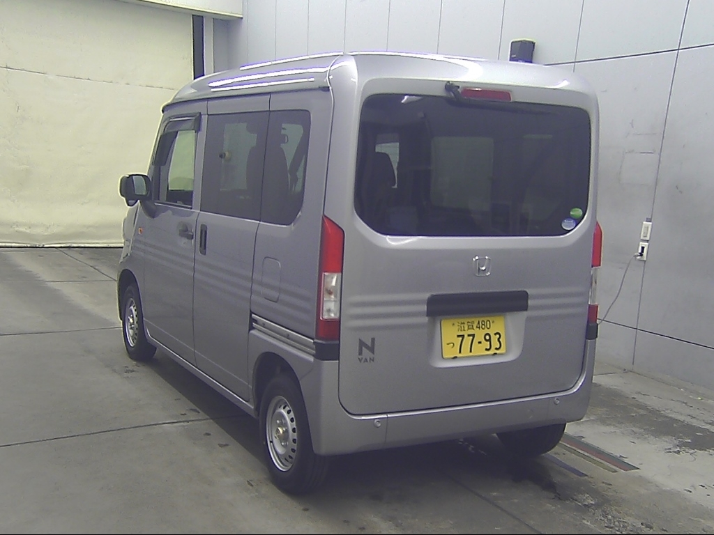 HONDA N-VAN