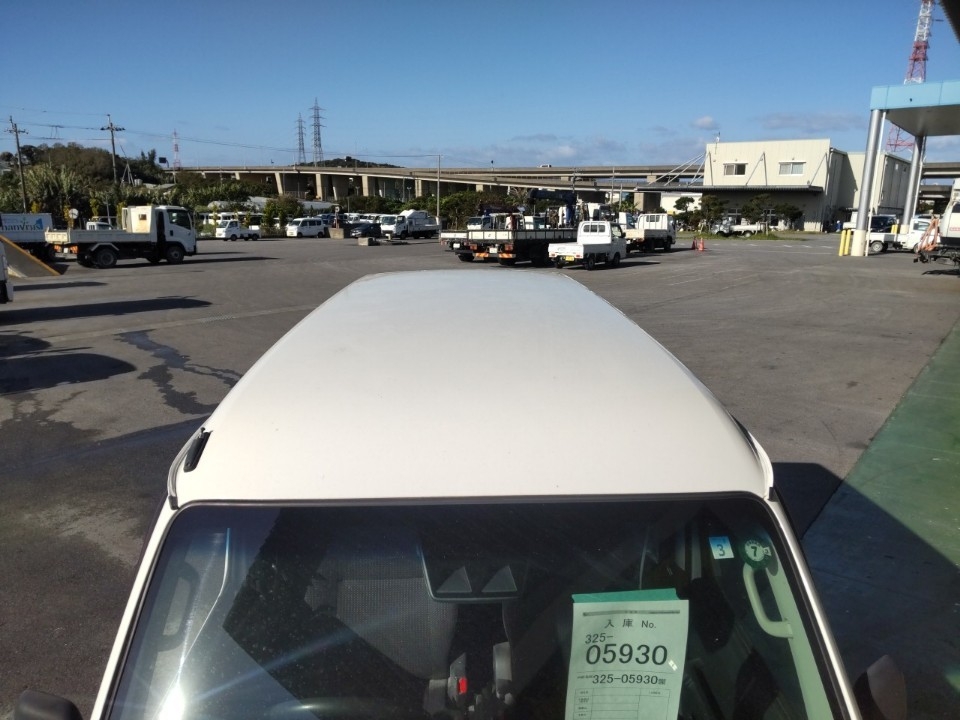 TOYOTA PIXIS VAN