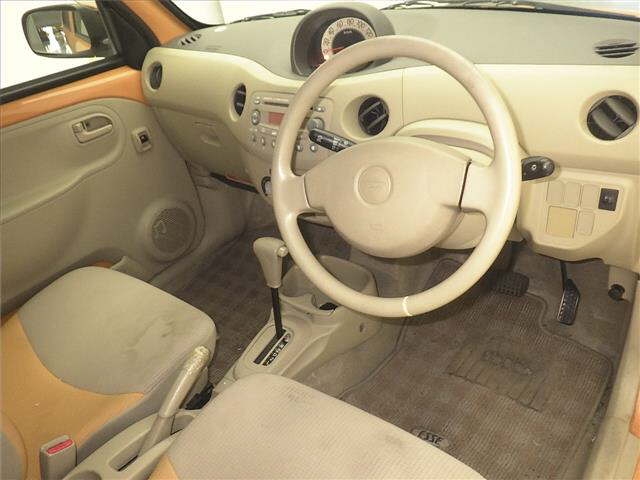 DAIHATSU ESSE