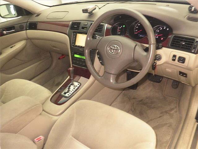 TOYOTA WINDOM