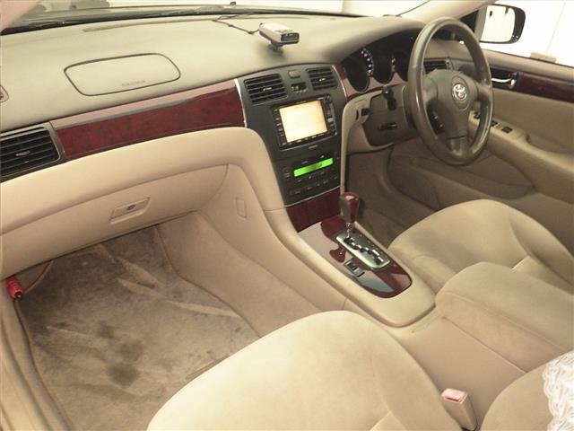 TOYOTA WINDOM