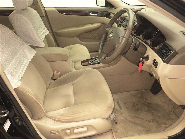 TOYOTA WINDOM