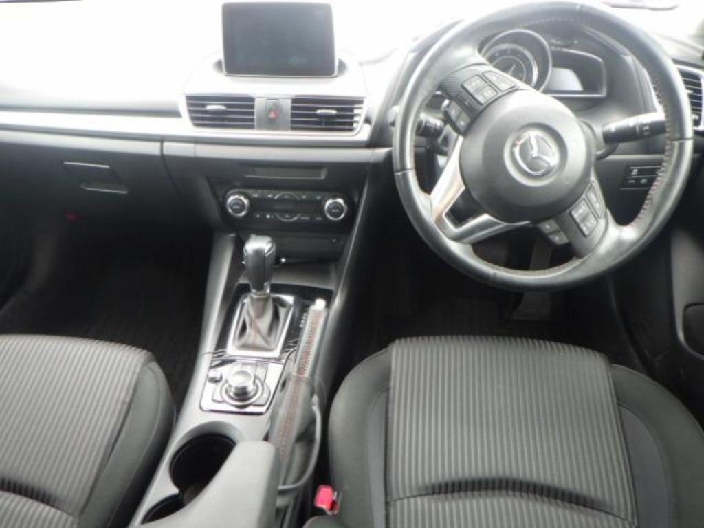 MAZDA AXELA