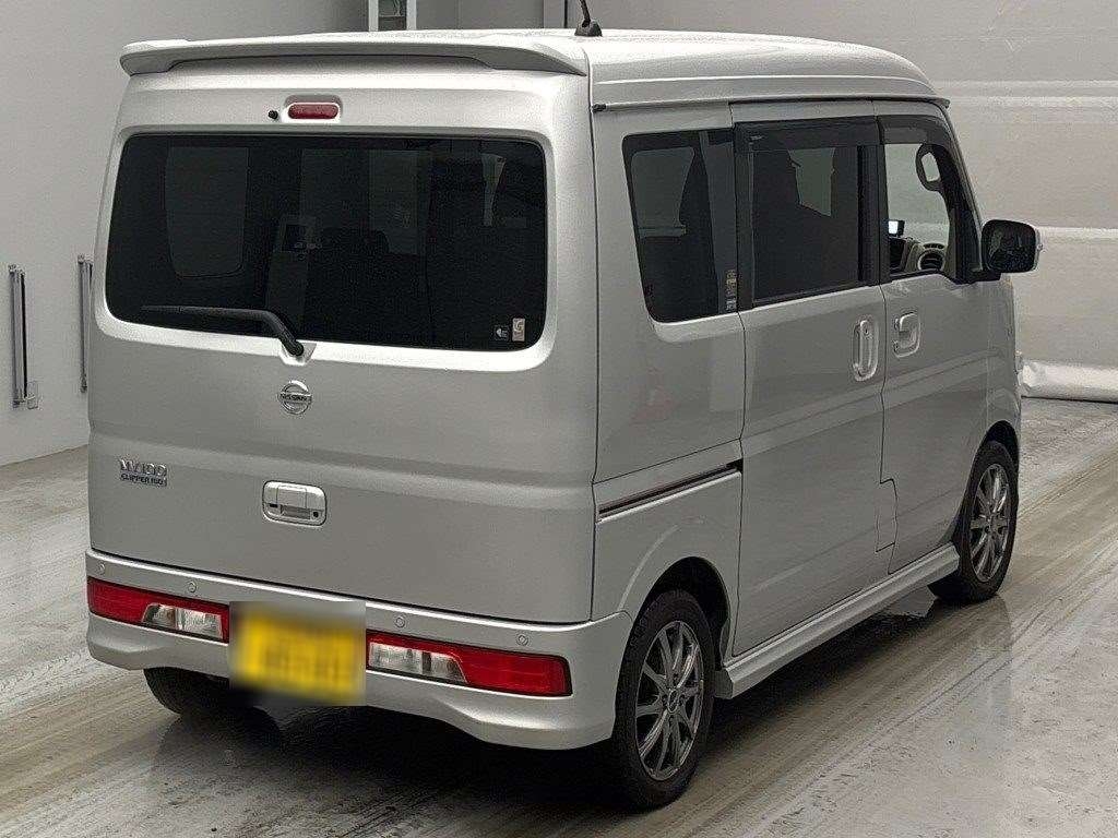 NISSAN NV100 CLIPPER