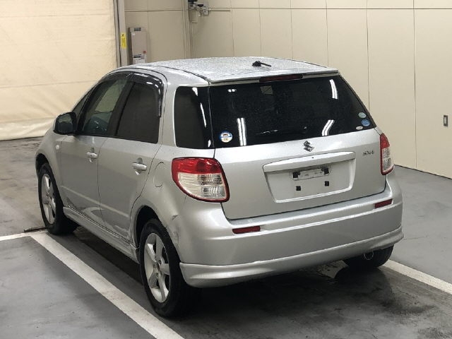 SUZUKI SX4