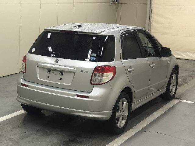 SUZUKI SX4