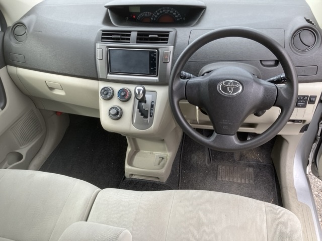 TOYOTA PASSO SETTE