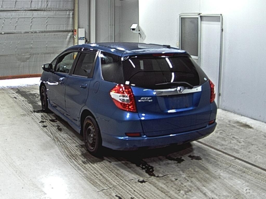 HONDA FIT SHUTTLE