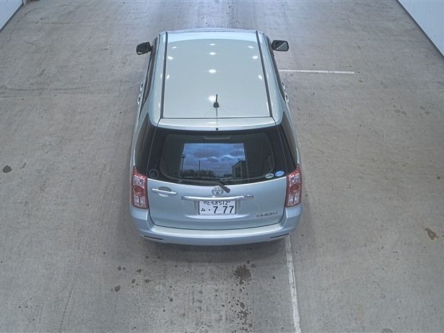 TOYOTA RAUM