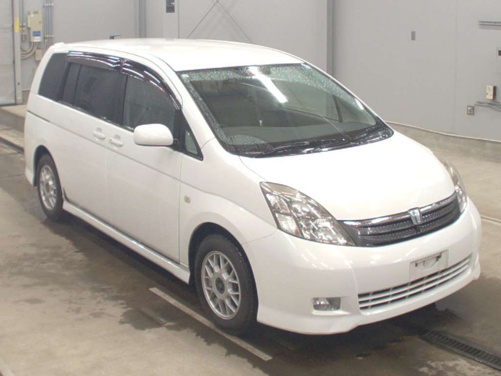 TOYOTA ISIS