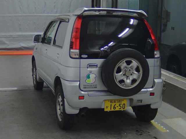 DAIHATSU TERIOS KID