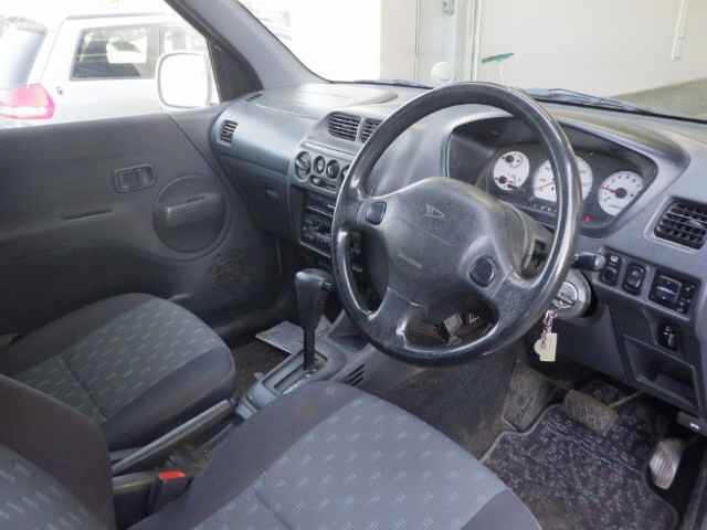 DAIHATSU TERIOS KID