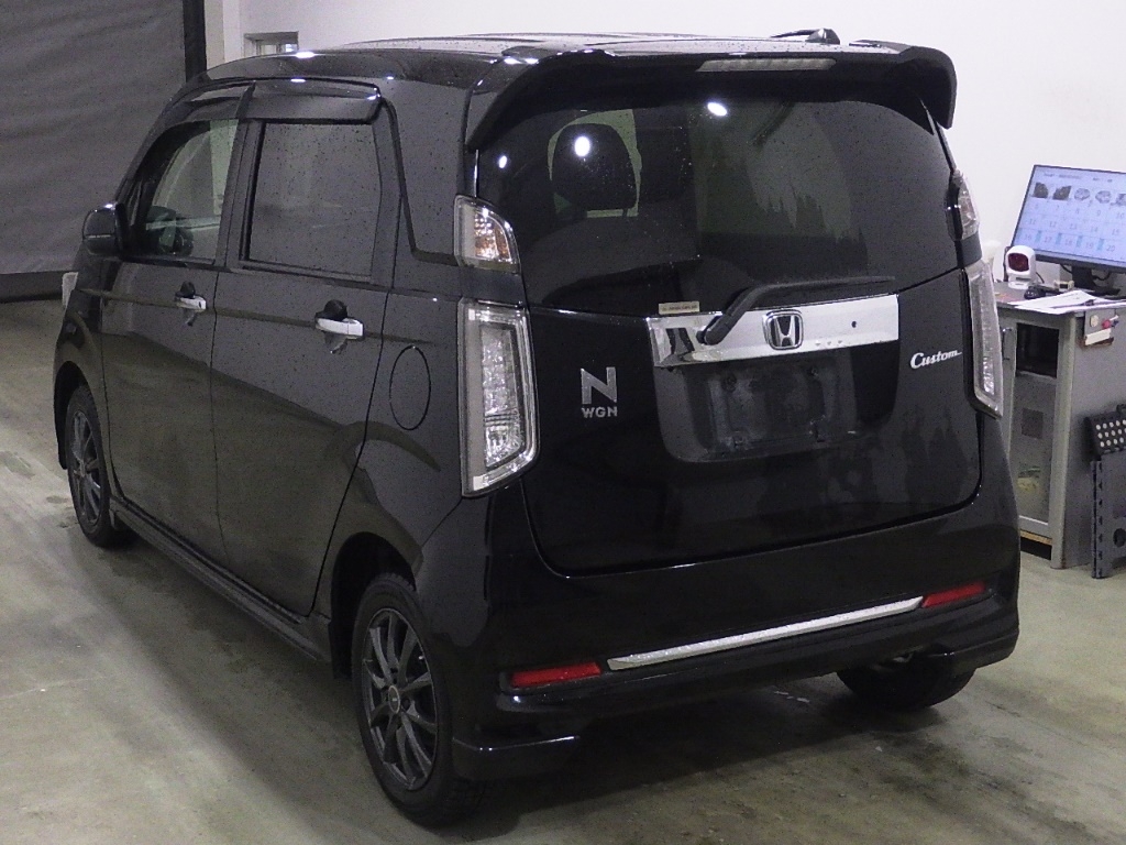 HONDA N-WGN