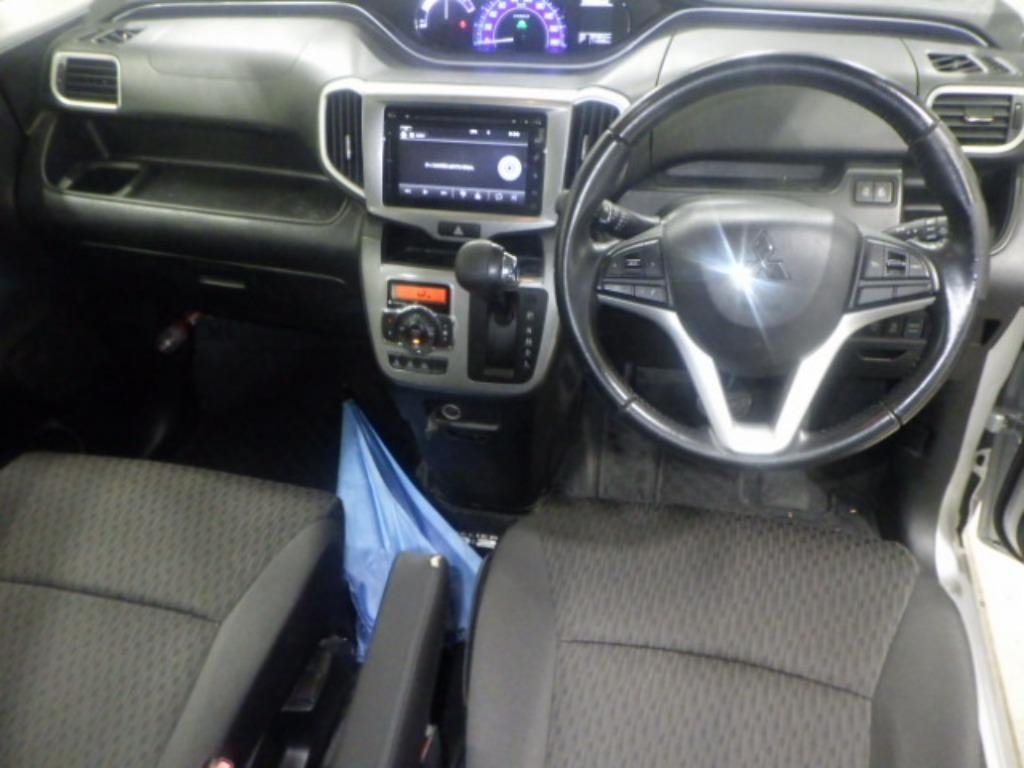 MITSUBISHI DELICA D:2