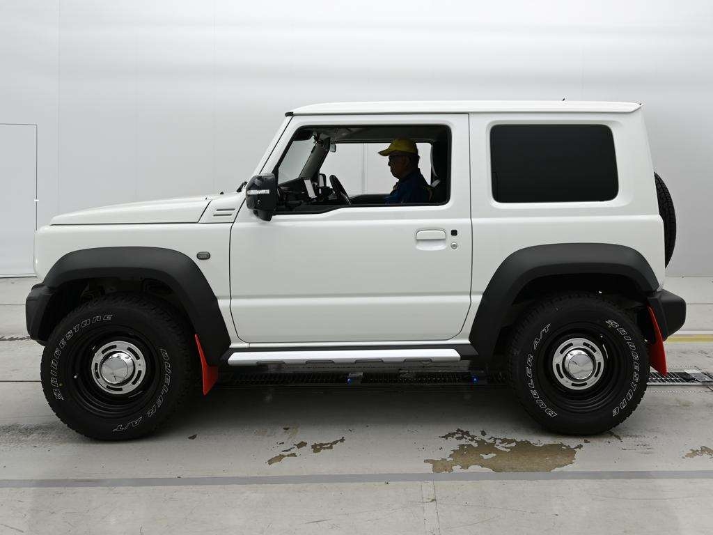 SUZUKI JIMNY SIERRA