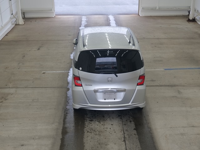HONDA FREED SPIKE