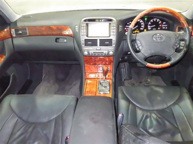 TOYOTA CELSIOR