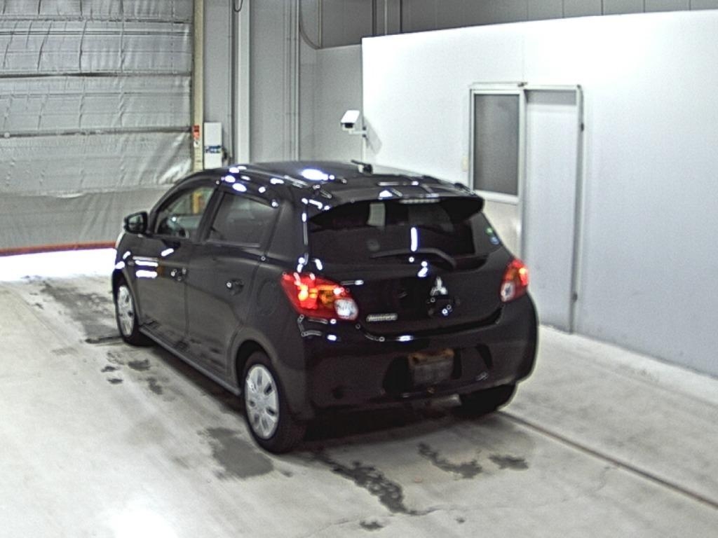 MITSUBISHI MIRAGE