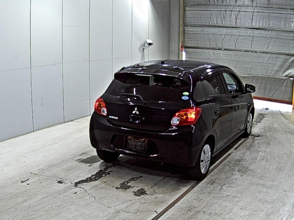 MITSUBISHI MIRAGE