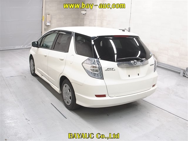 HONDA FIT SHUTTLE