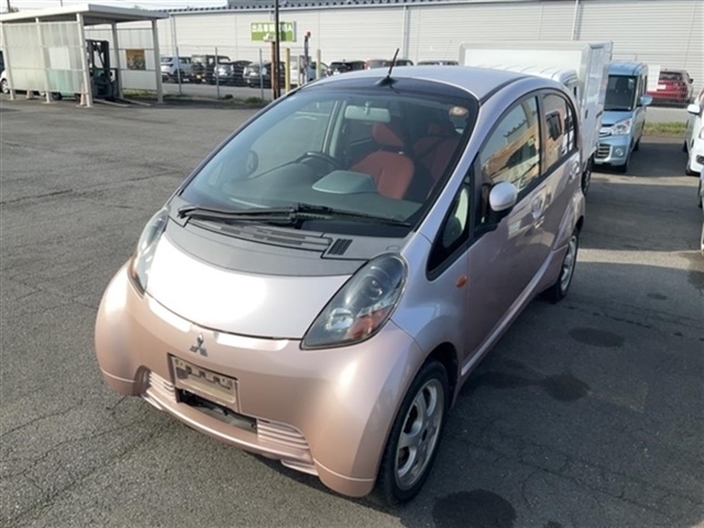 MITSUBISHI I