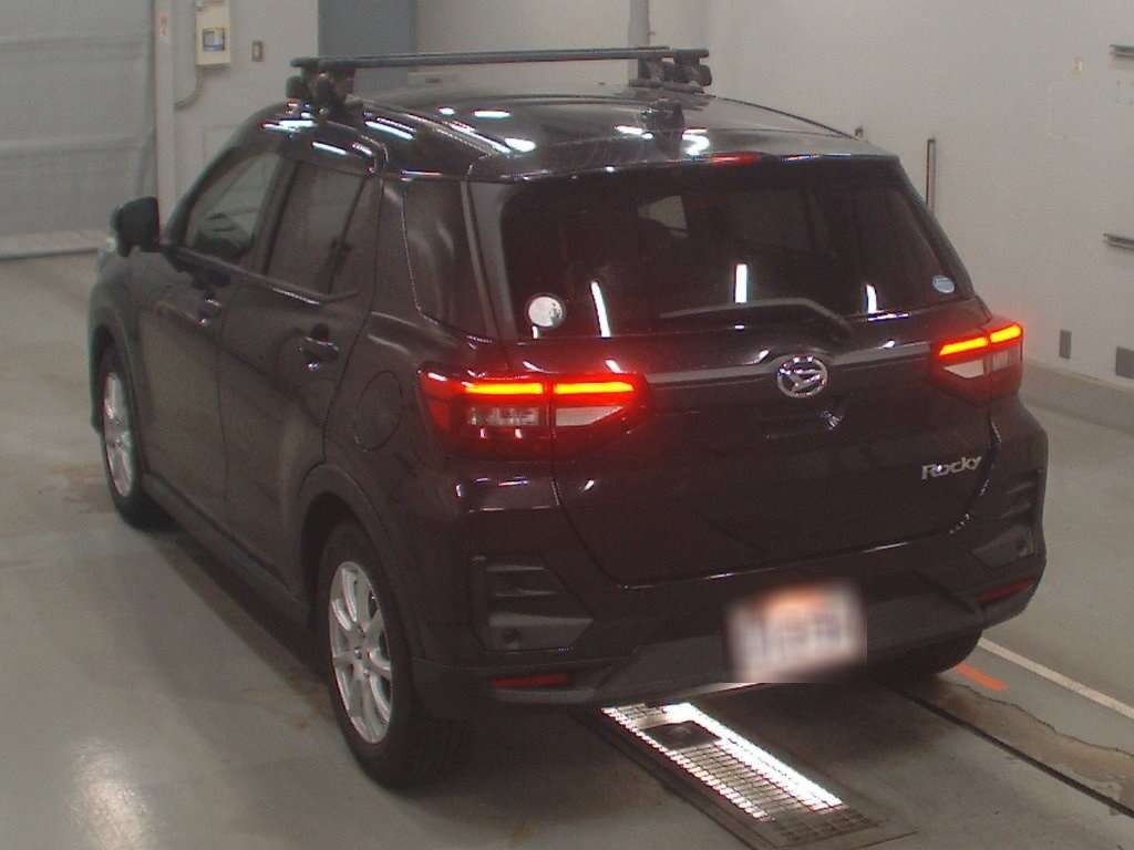 DAIHATSU ROCKY