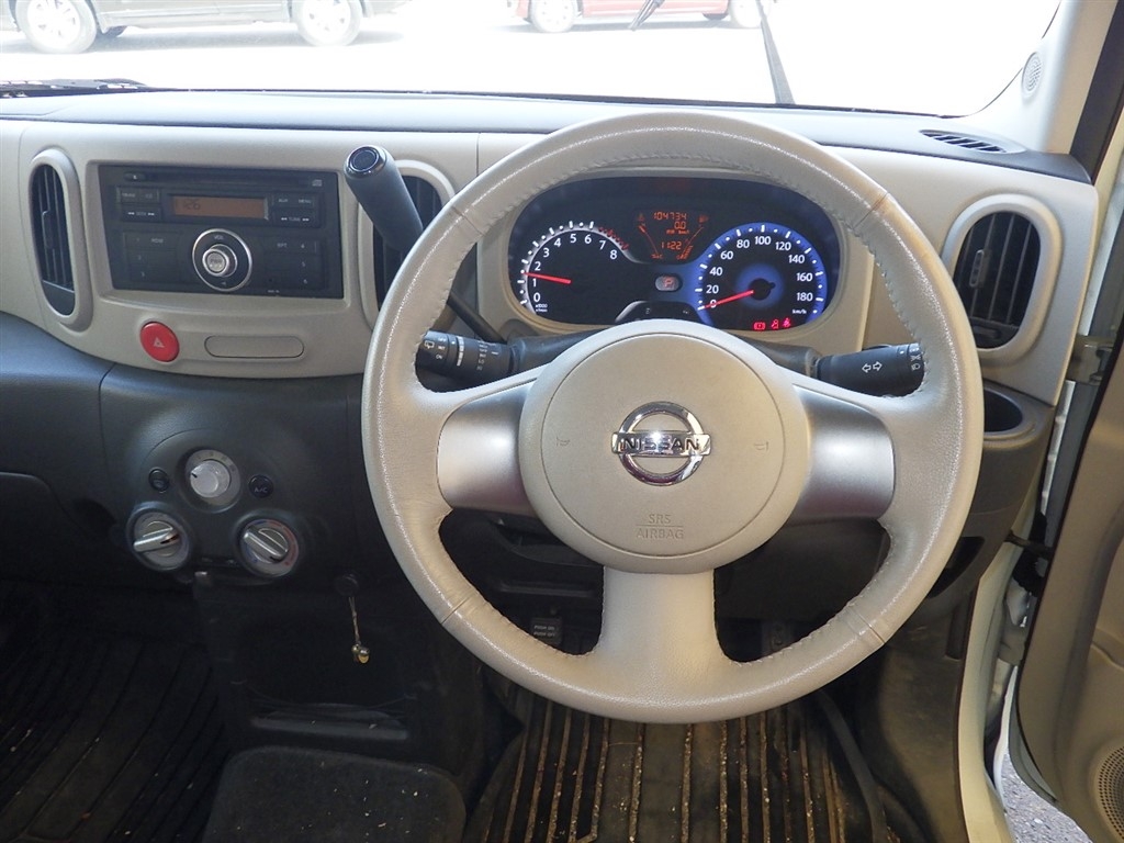 NISSAN CUBE