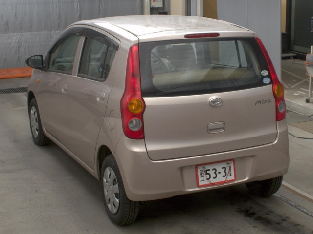 DAIHATSU MIRA