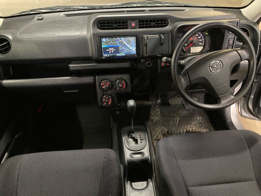 MAZDA FAMILIA