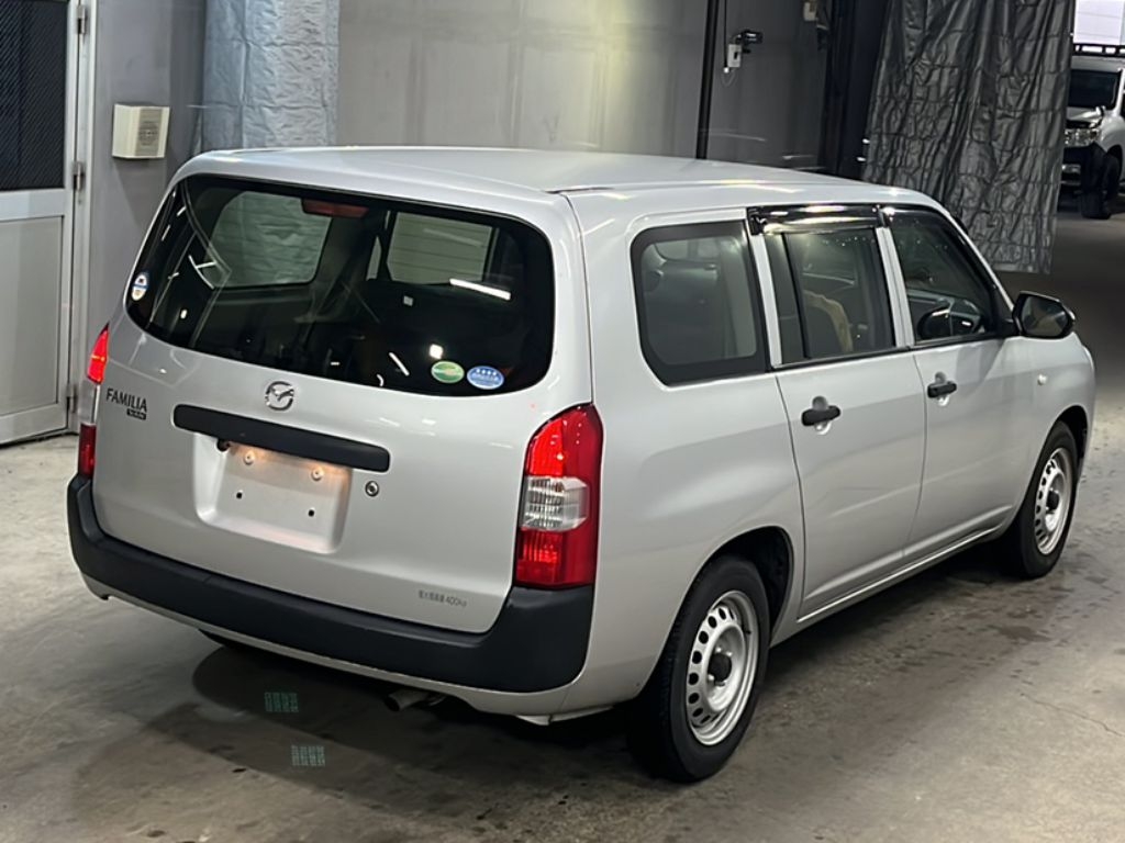 MAZDA FAMILIA