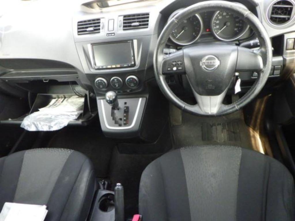 NISSAN LAFESTA