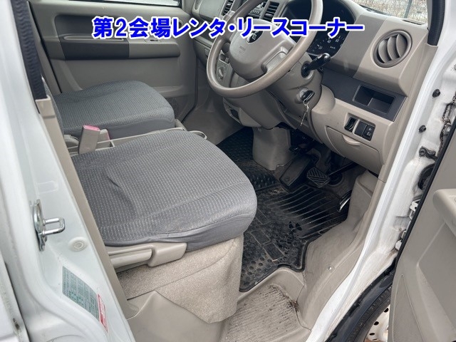 MITSUBISHI MINICAB