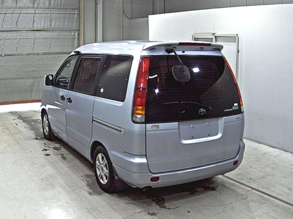 TOYOTA LITE ACE NOAH