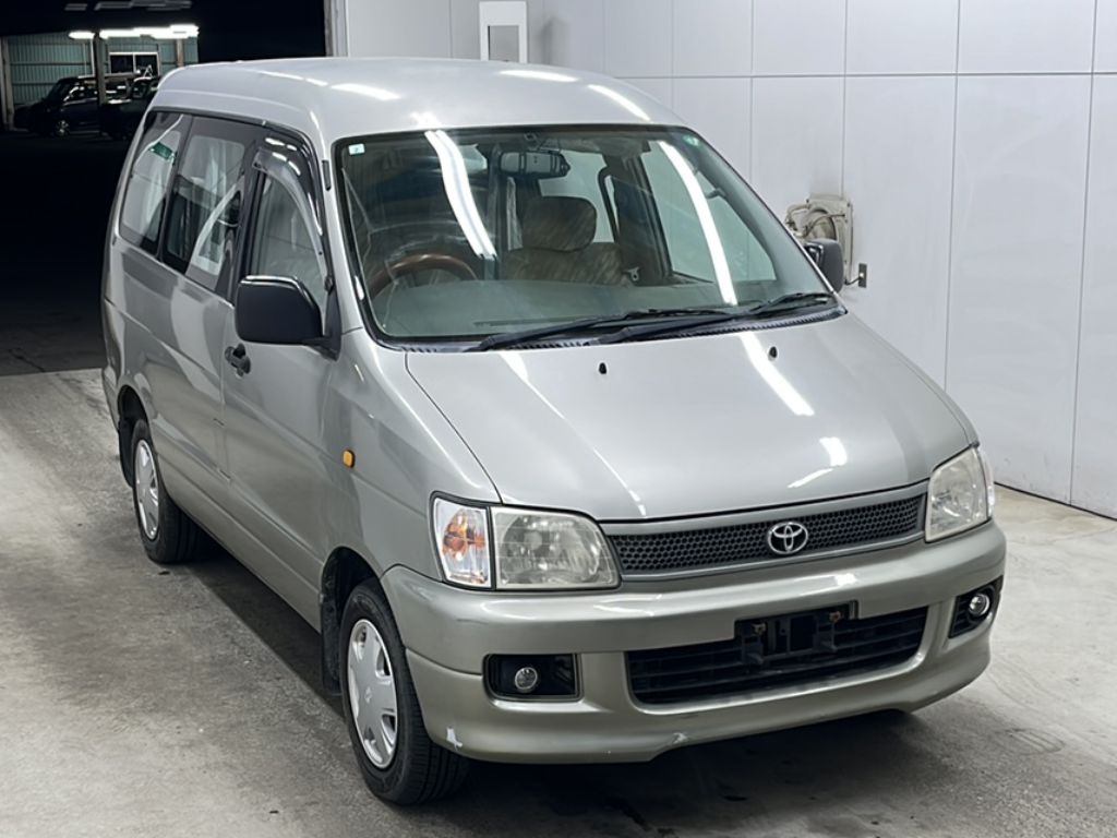 TOYOTA LITE ACE NOAH