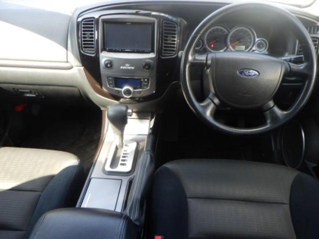 FORD ESCAPE