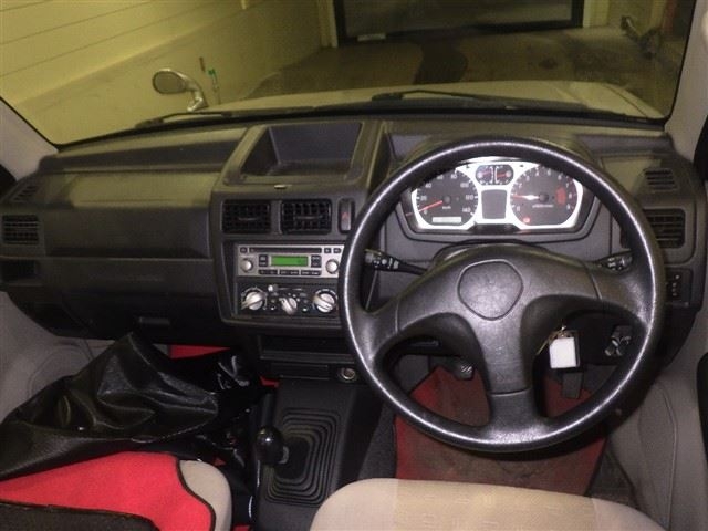MITSUBISHI PAJERO MINI