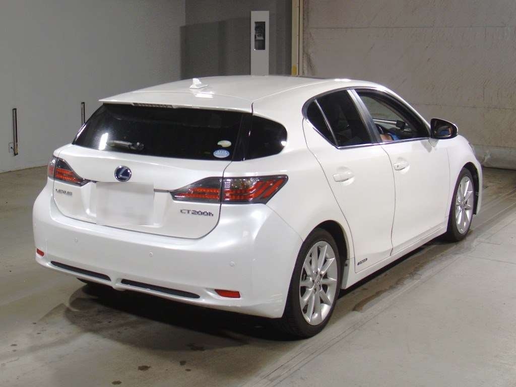 LEXUS CT200H