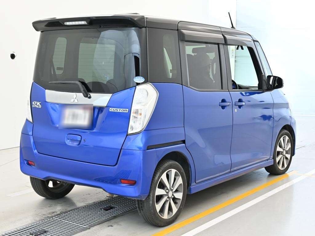 MITSUBISHI EK SPACE